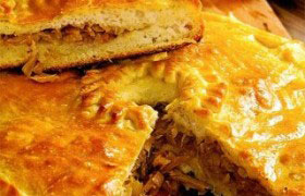 Пирог со свежей капустой