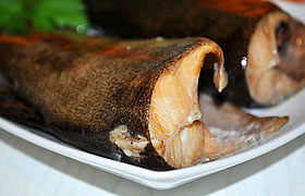 Форель горячего копчения по-домашнему